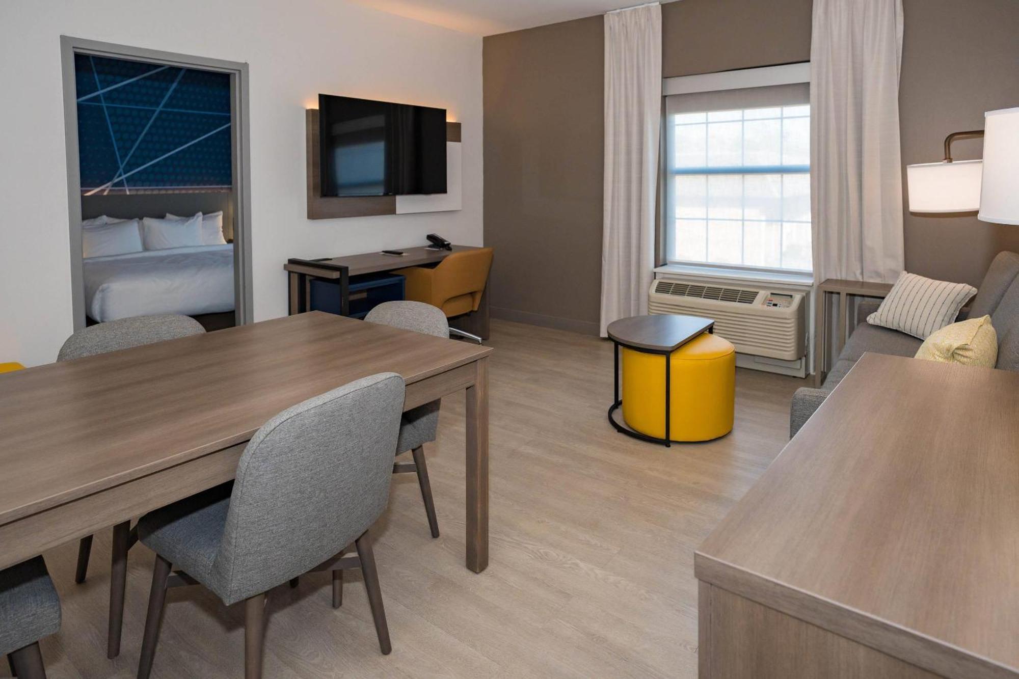 Comfort Inn & Suites River City Decatur Esterno foto