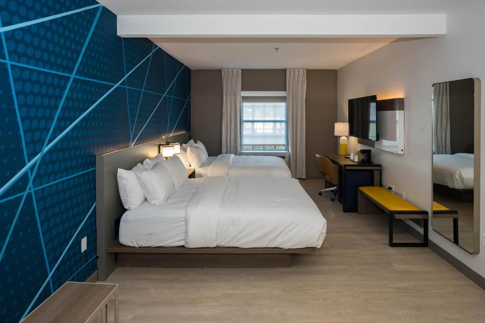 Comfort Inn & Suites River City Decatur Esterno foto