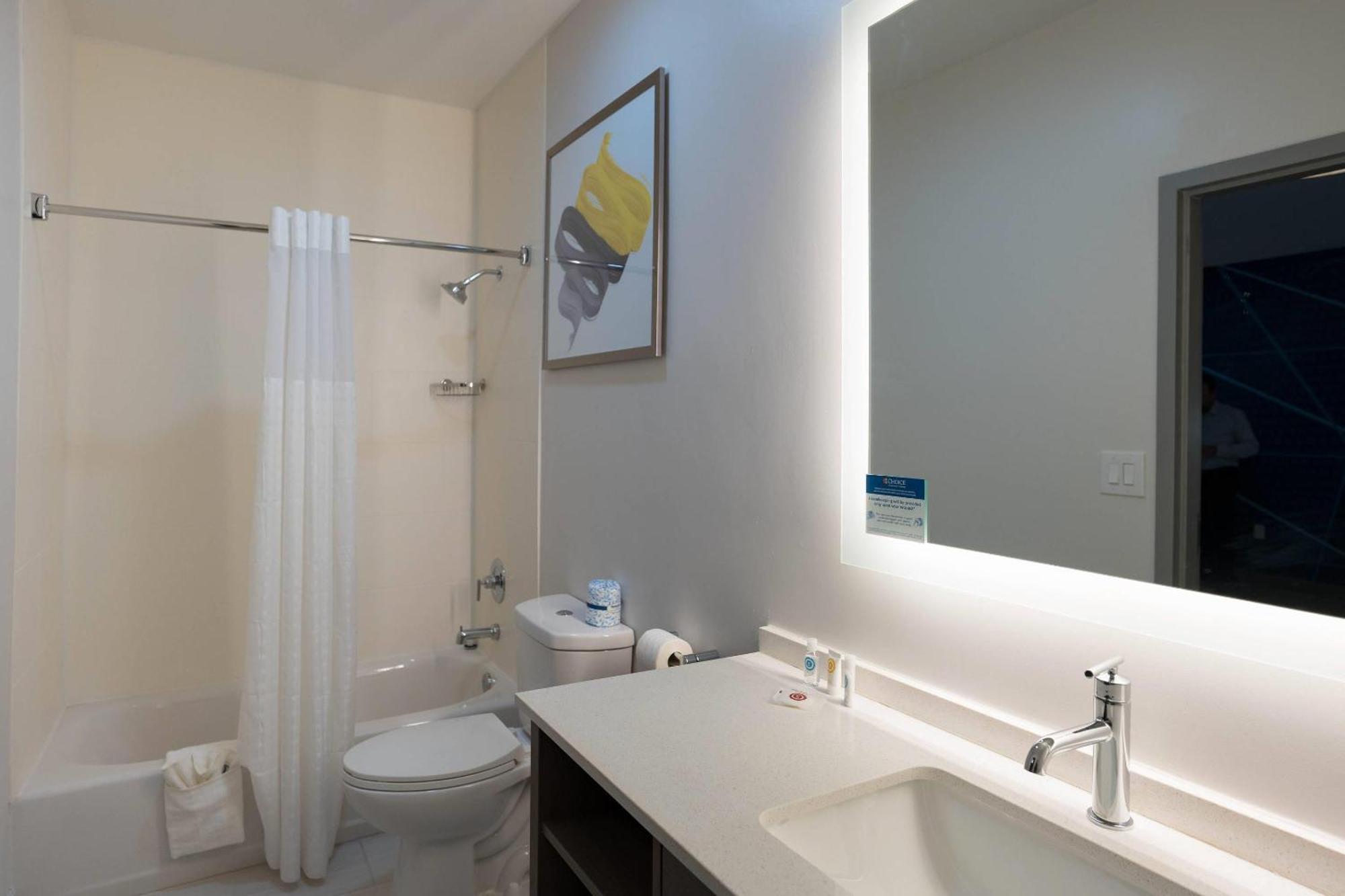 Comfort Inn & Suites River City Decatur Esterno foto